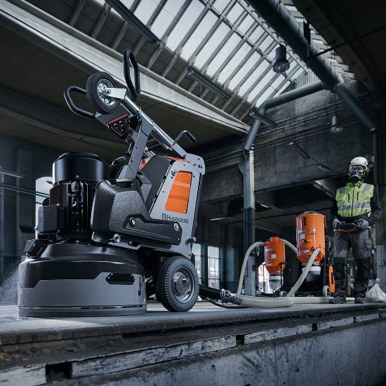 Gólfslípun með gólfslípivél PG8 frá Husqvarna