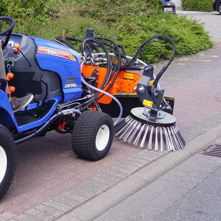 Illgreisissópur WB750 á dráttarvél