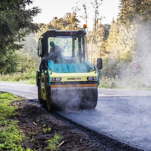 Malbiksvaltari ARX90 við völtun á malbiki