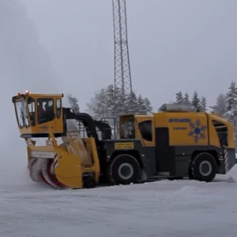 Snjóblásari TV1000 fyrir flugvelli ræður við mikinn snjó