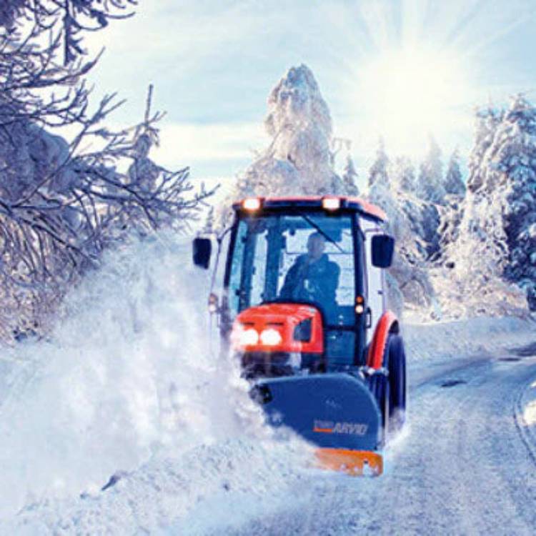 Fjölplógur Fjärås við snjómokstur