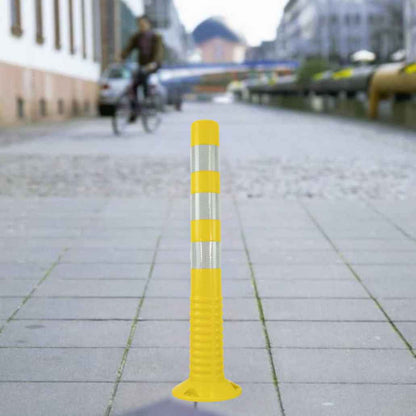 Gulir fjarðrandi staurar fyrir umferðarmerkingar