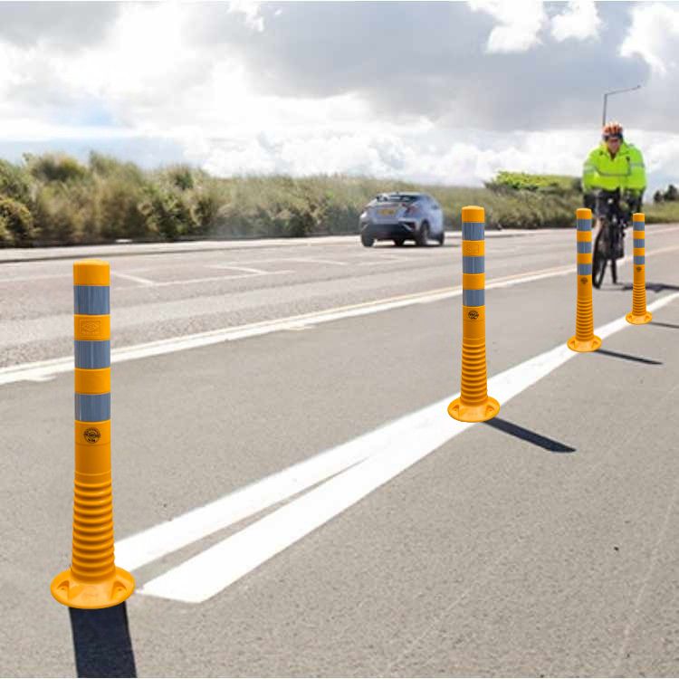 Sveigjanlegir staurar við akreinaskipti