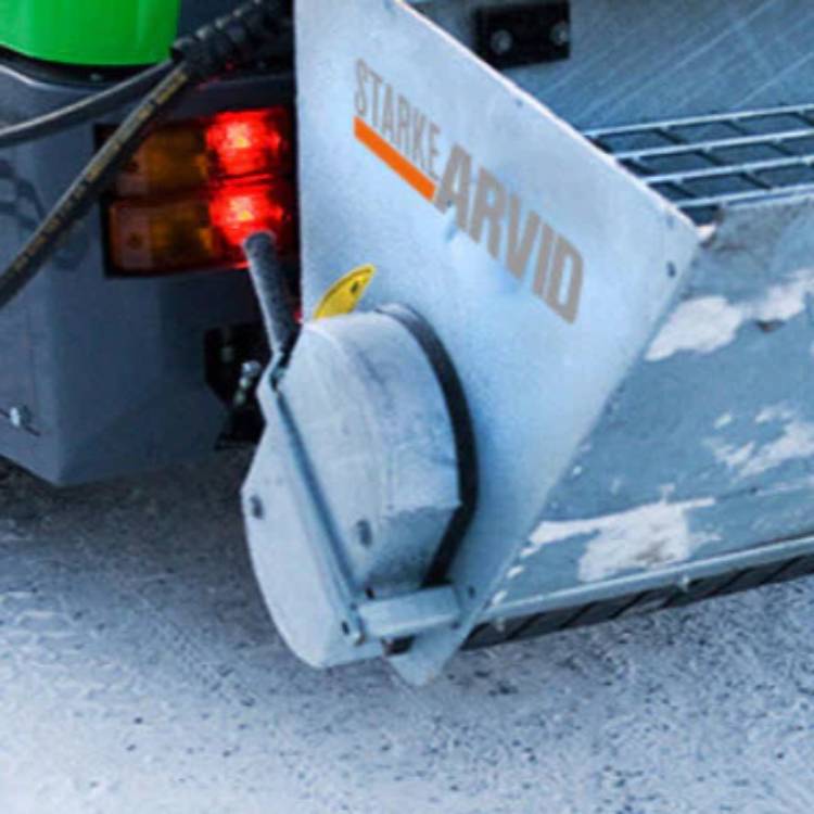 Sjálfhlaðandi sanddreifari