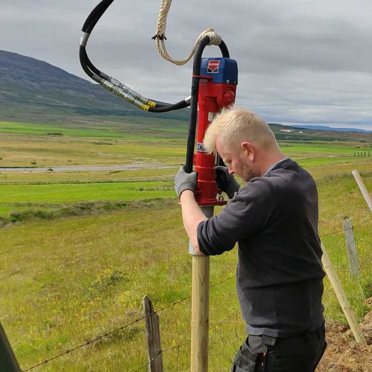 Staurahamar eða staurasleggja fyrir staura