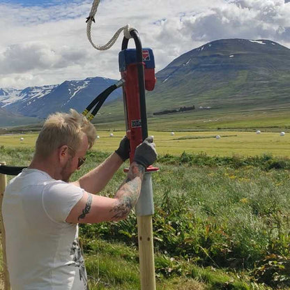 Staurasleggja til að reka niður girðingarstaura