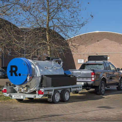 Tankur R2 á vagni til að losa rotþrær